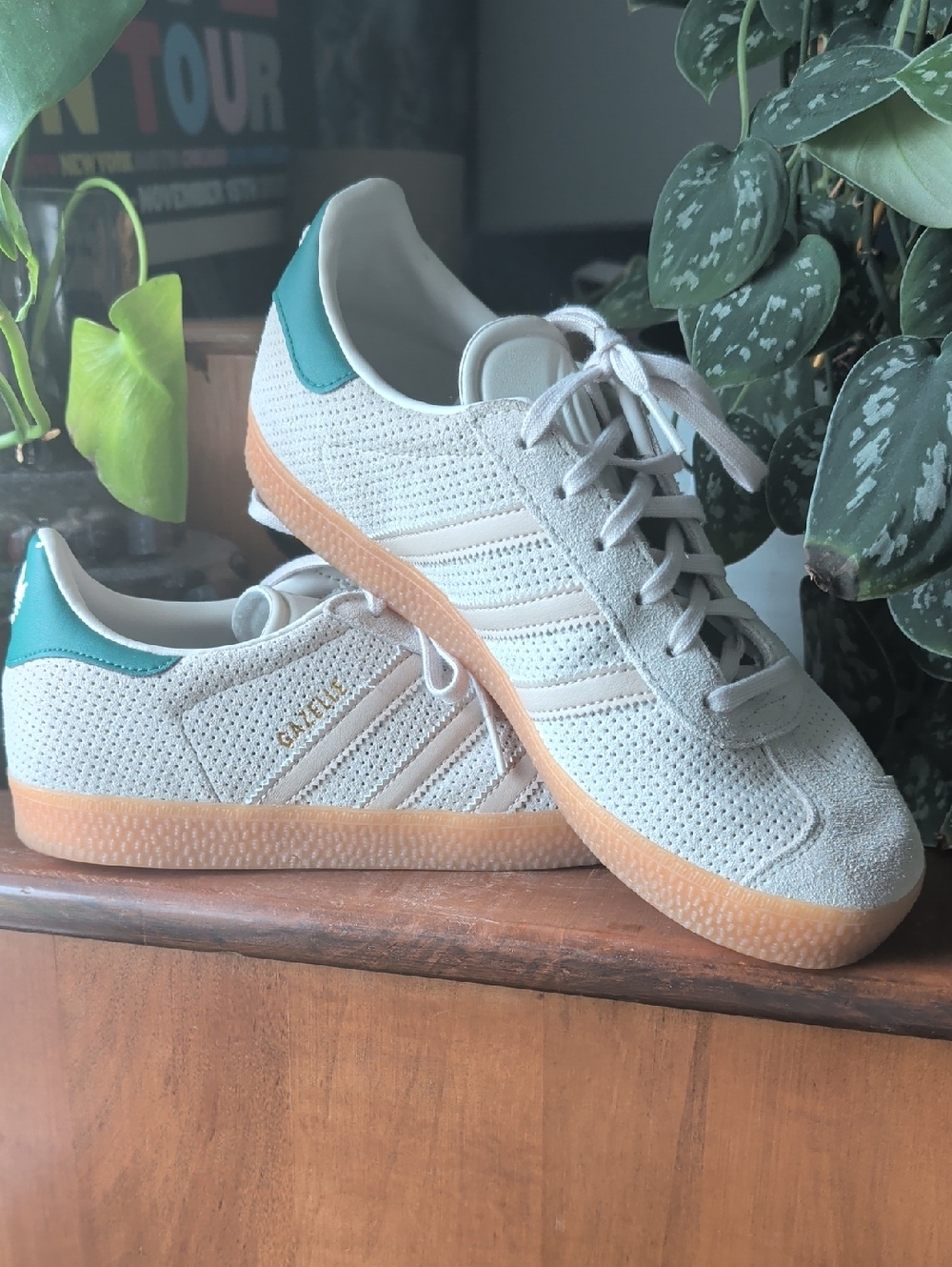 Adidas Gazelle men sz 6